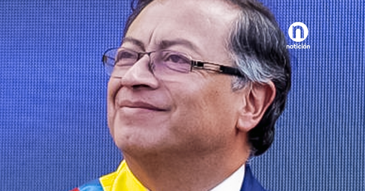 “Dejé al pueblo comiendo bien y bailando muy bien”, dice Petro