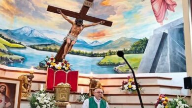 Muere un sacerdote en Guayaquil, Ecuador, tras caerle encima la cruz del altar durante una misa.